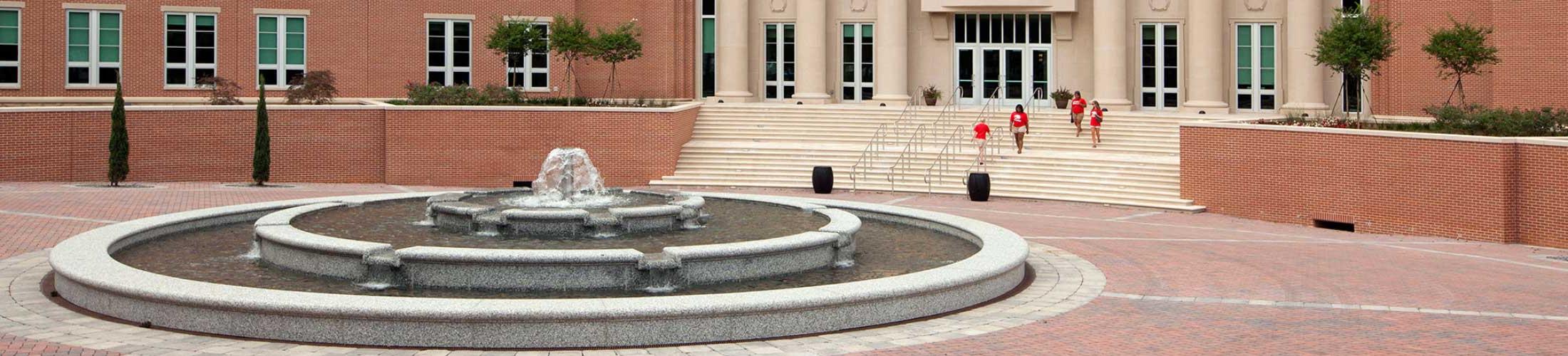 Fountain in front of Shelby Hall.